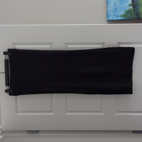 American Eagle Black Sweater Skirt - Picture 2 of 5